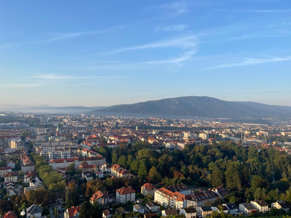 Studio With A View On City Center Park Maribor Exteriör bild